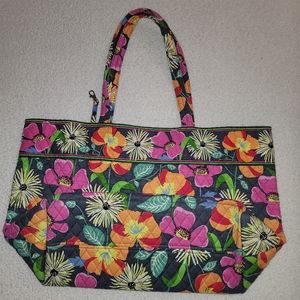 Vera Bradley tote